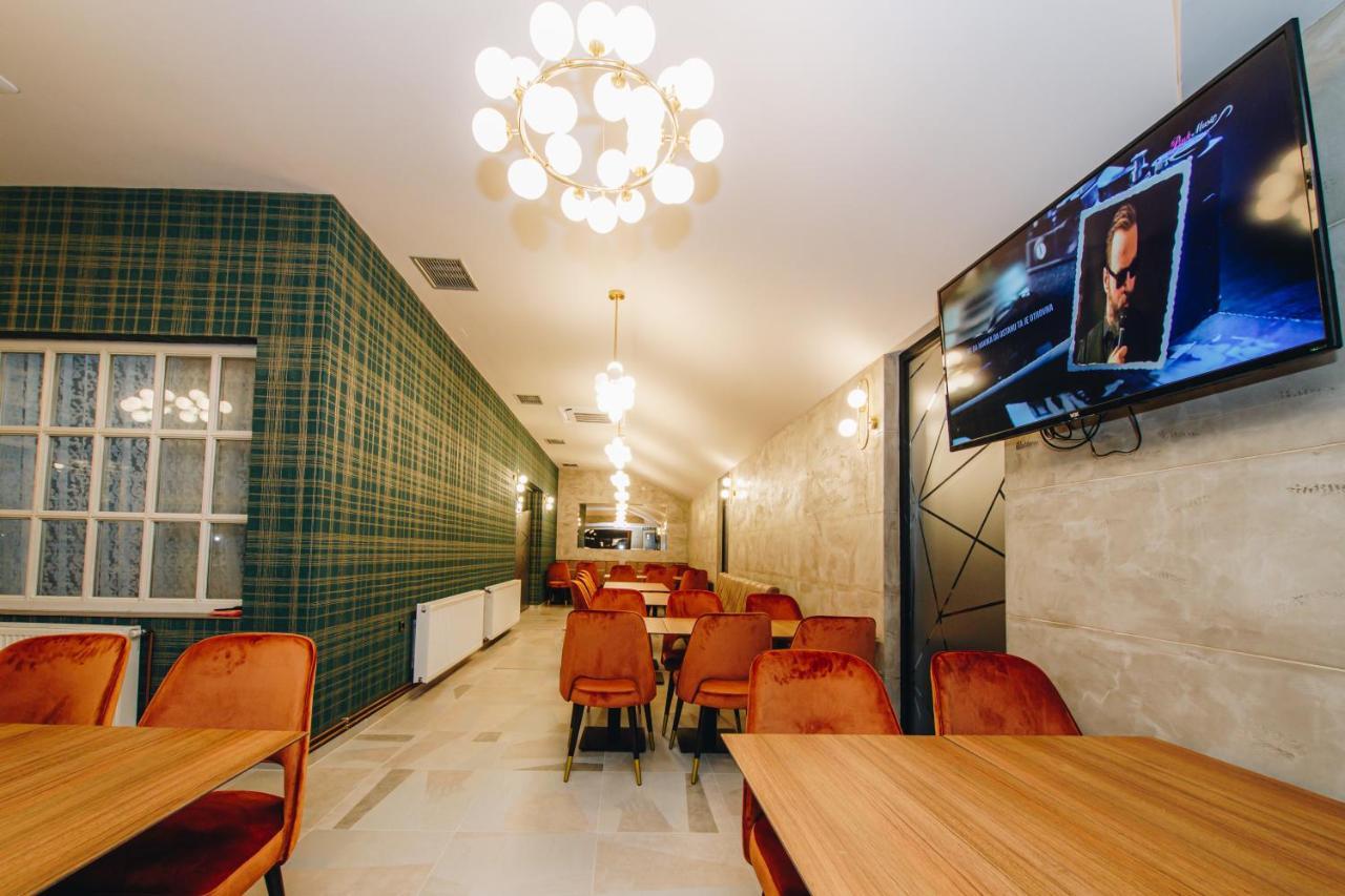 Garni Hotel Radovic Κραγκούγιεβατς Εξωτερικό φωτογραφία