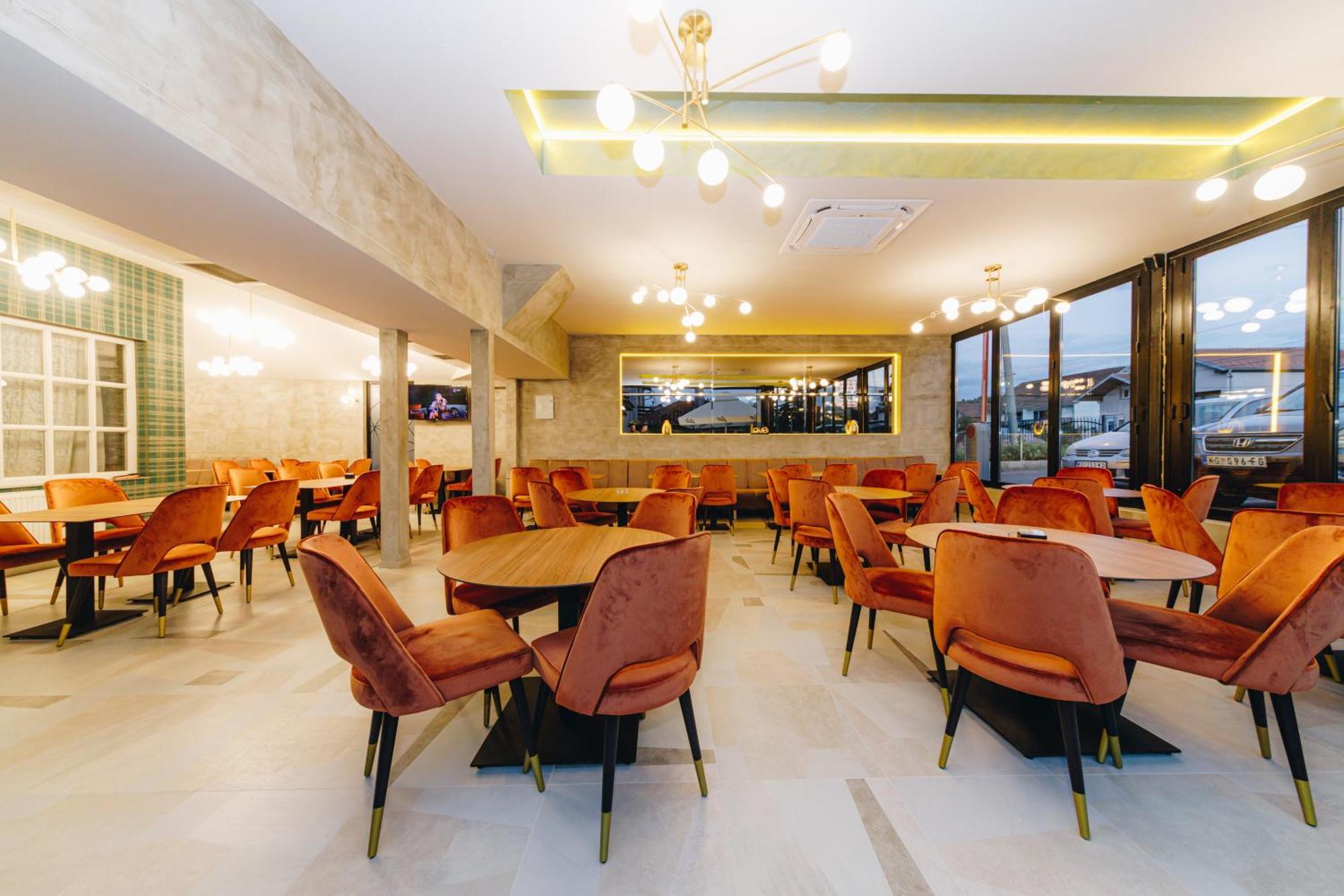 Garni Hotel Radovic Κραγκούγιεβατς Εξωτερικό φωτογραφία